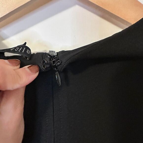 Alice + Olivia Employed Line black peplum top Size Medium - Picture 5 of 5